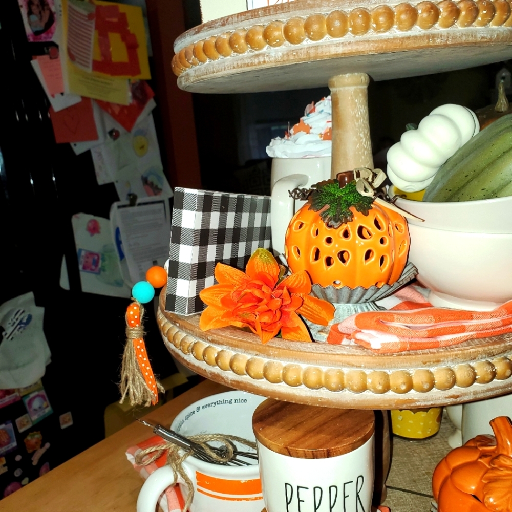 Mini Farm Fresh Pumpkins Sign - Picture 3 of 3